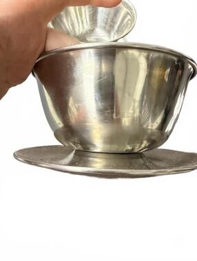 Solid 18/8 Stainless Steel Nesting Serving Bowl Set with Tray